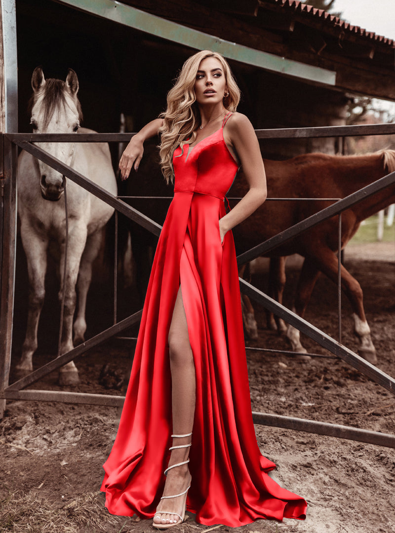 Tina Holly | TE001 Satin Plunging Neckline Laced Back Split A lineFormal Dress (Made-To-Order)