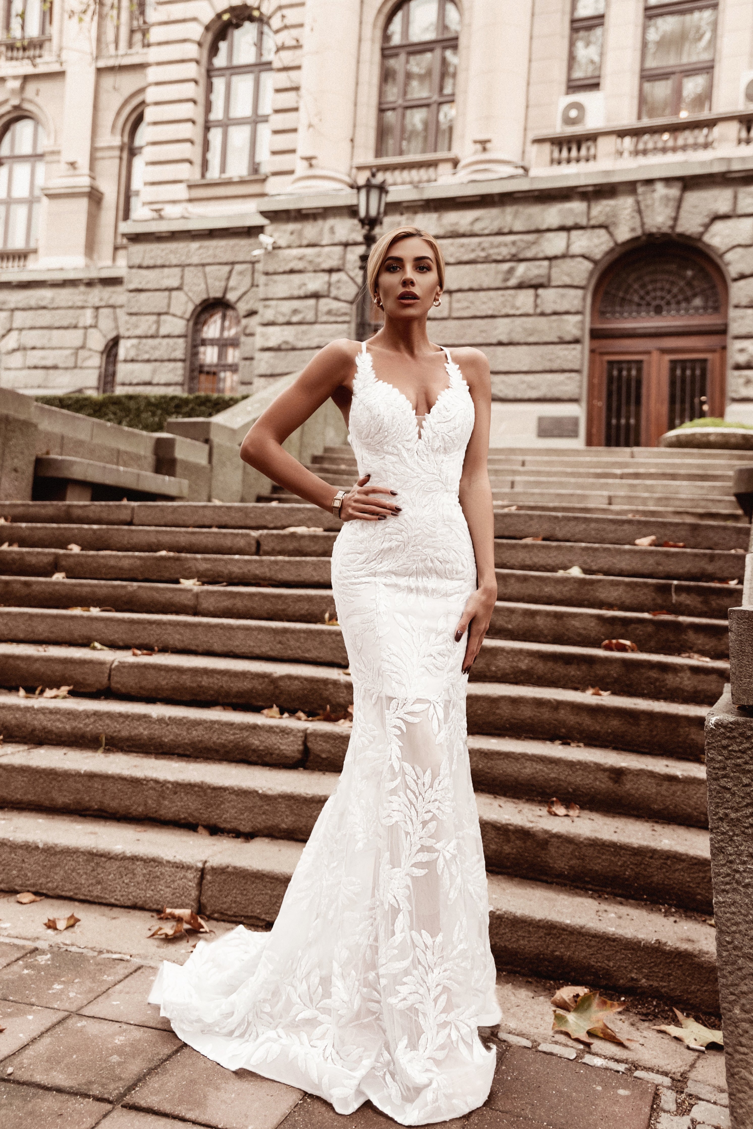 HDD Jenna Sequin Plunging Neckline Mermaid Tailed Lace Back Formal Sequin Dress (Made-To-Order)